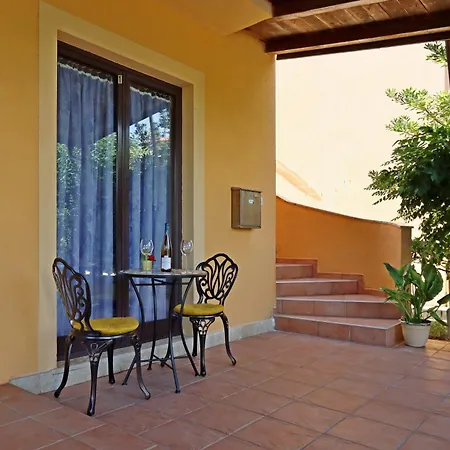 Appartamento With Parking Space Lopar, Rab - 21808