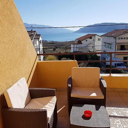Apartment With A Parking Space Lopar, Rab - 21808 *
