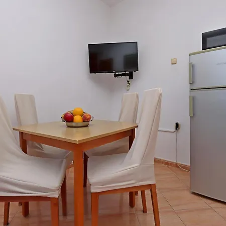 Apartman With Parking Space Lopar, Rab - 21808 Lopar