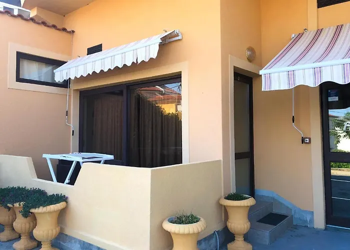 With Parking Space Lopar, Rab - 21808 Appartement
