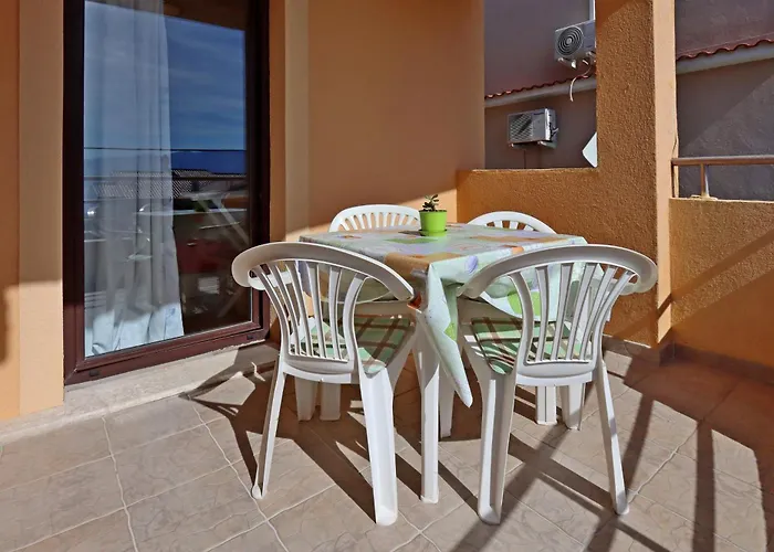 With Parking Space Lopar, Rab - 21808 Appartement *