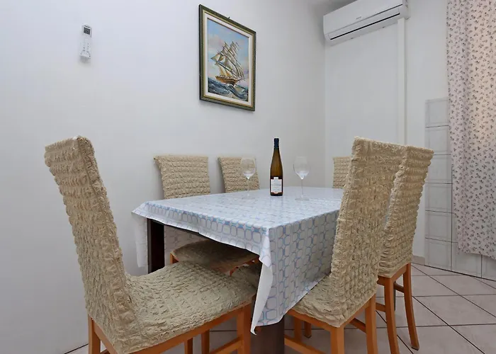 Appartement With Parking Space Lopar, Rab - 21808 *